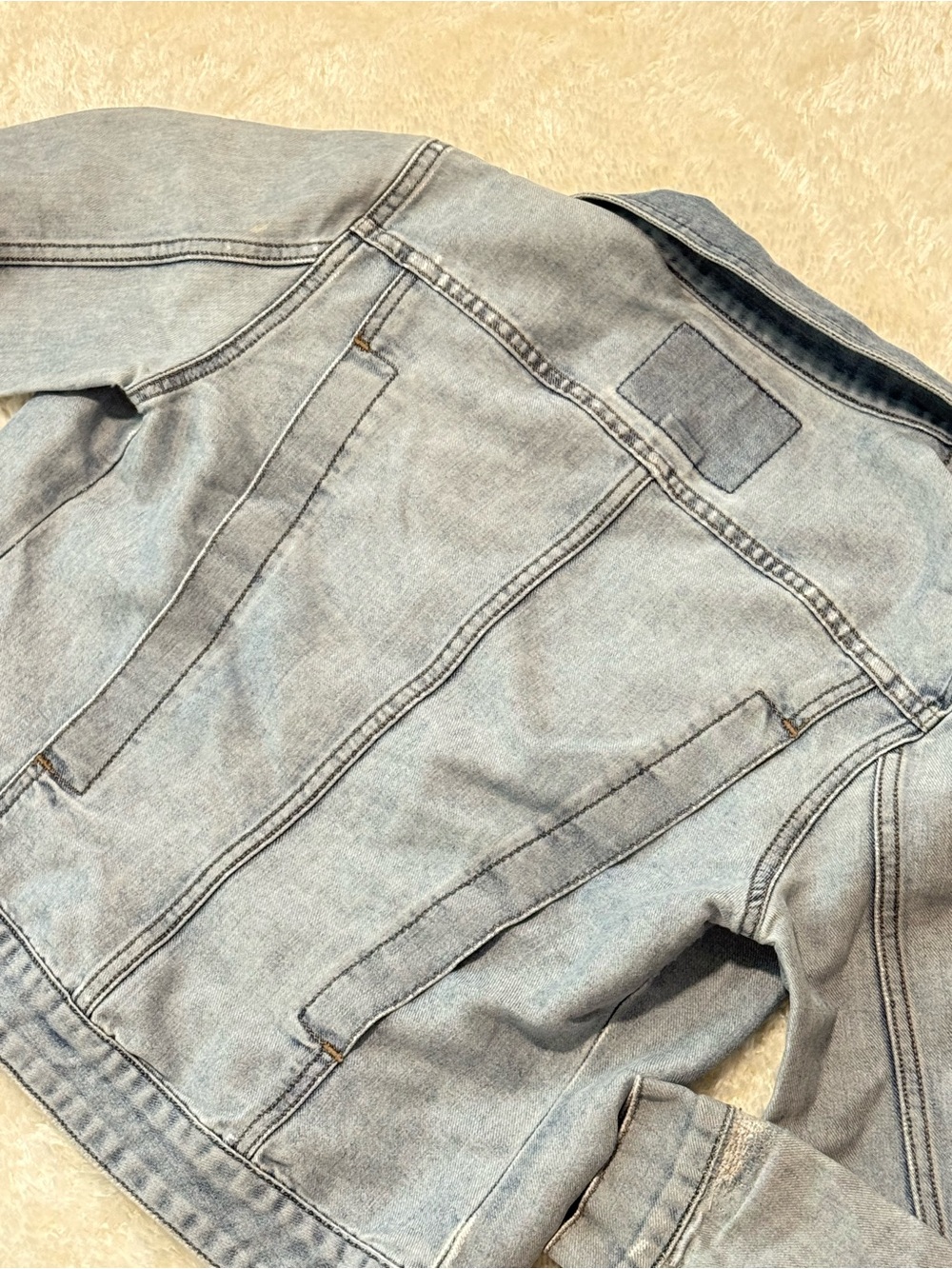 Guess Light Blue Denim Jean Jacket - Picture 5 of 5